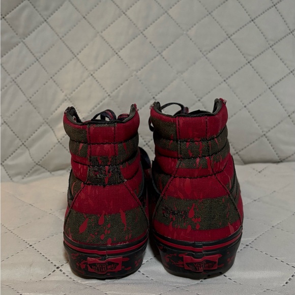 Vans House of Terror x Sk8- High The Nightmare on Elm Street Size Men 8 Wm 9.5 - Picture 5 of 7